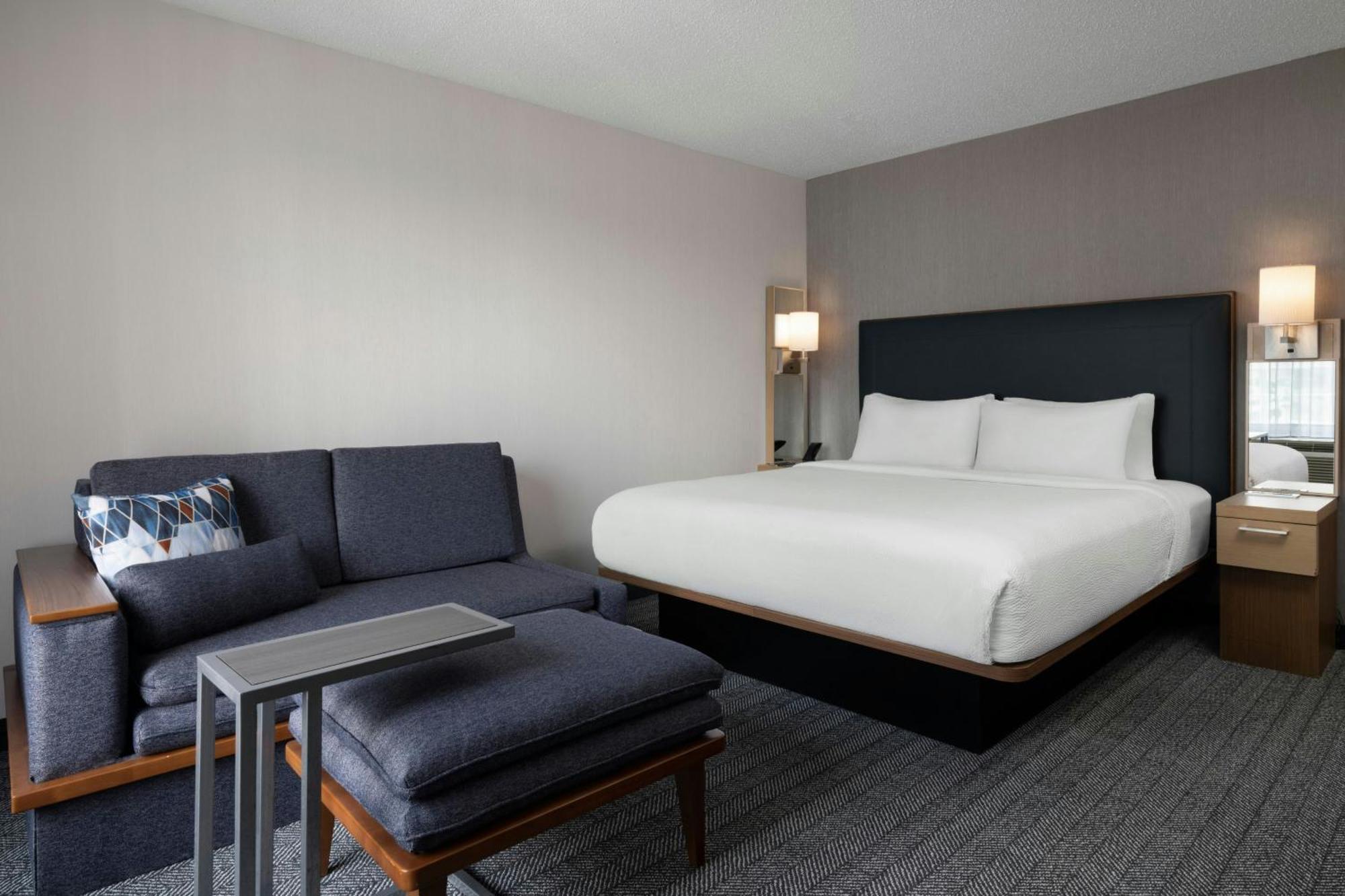 Courtyard Charlotte City Center Ngoại thất bức ảnh