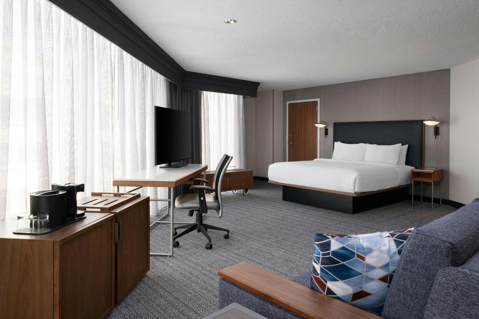 Courtyard Charlotte City Center Ngoại thất bức ảnh