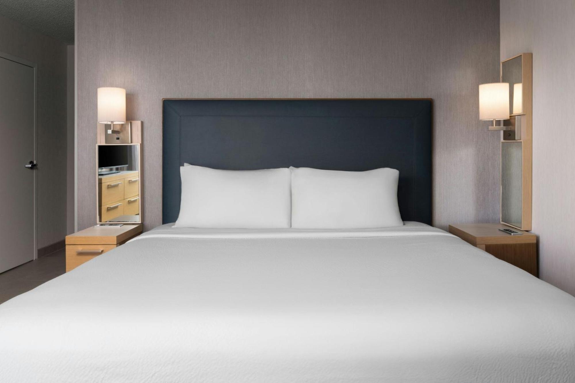 Courtyard Charlotte City Center Ngoại thất bức ảnh